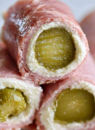 Delicious easy ham roll-ups ready to serve as appetizers
