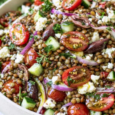 Colorful and nutritious Lentil Salad with fresh vegetables and herbs